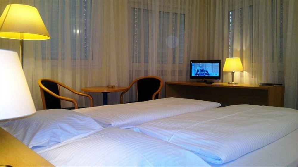 Central Hotel Winnenden Dış mekan fotoğraf