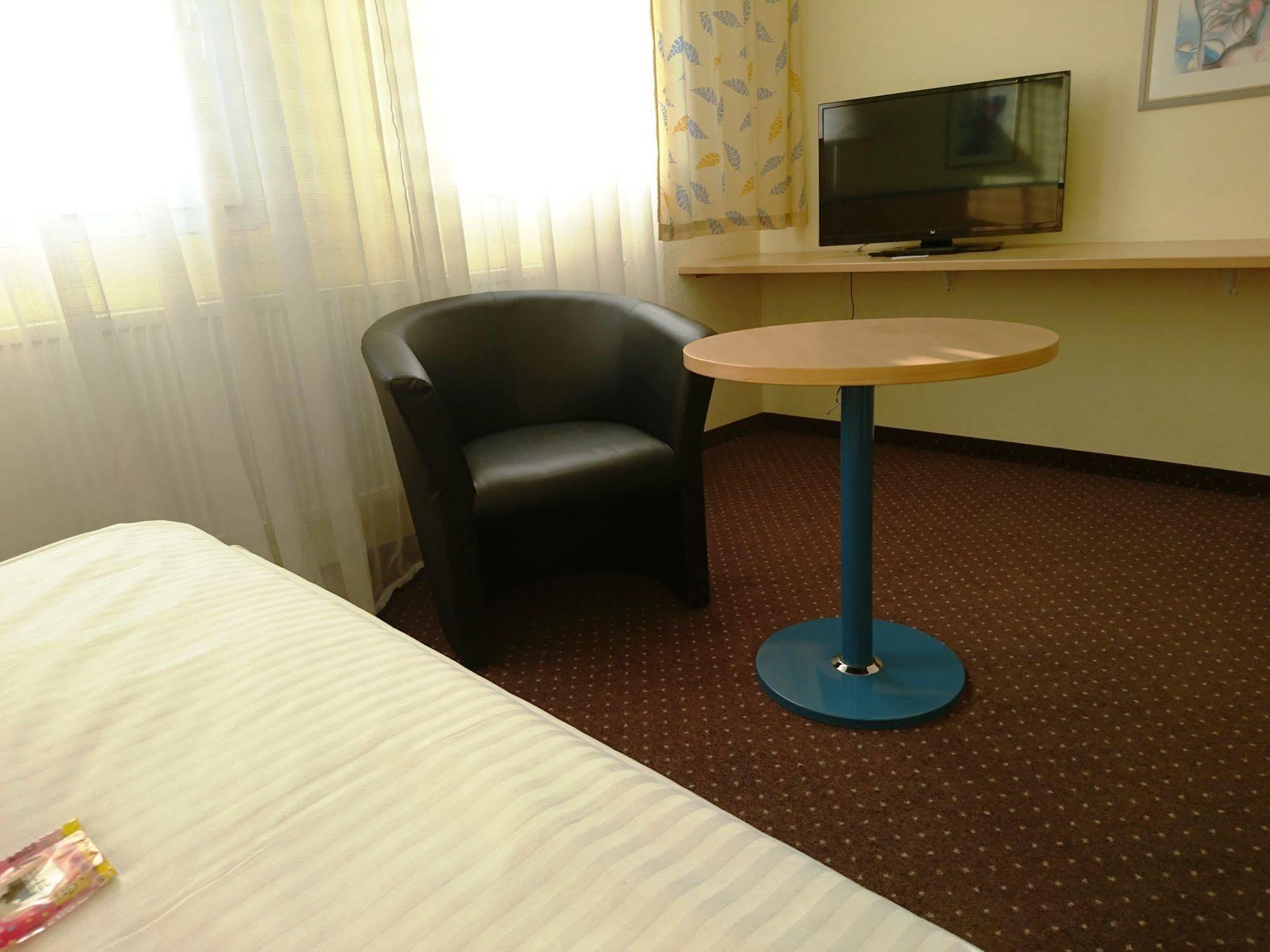 Central Hotel Winnenden Dış mekan fotoğraf